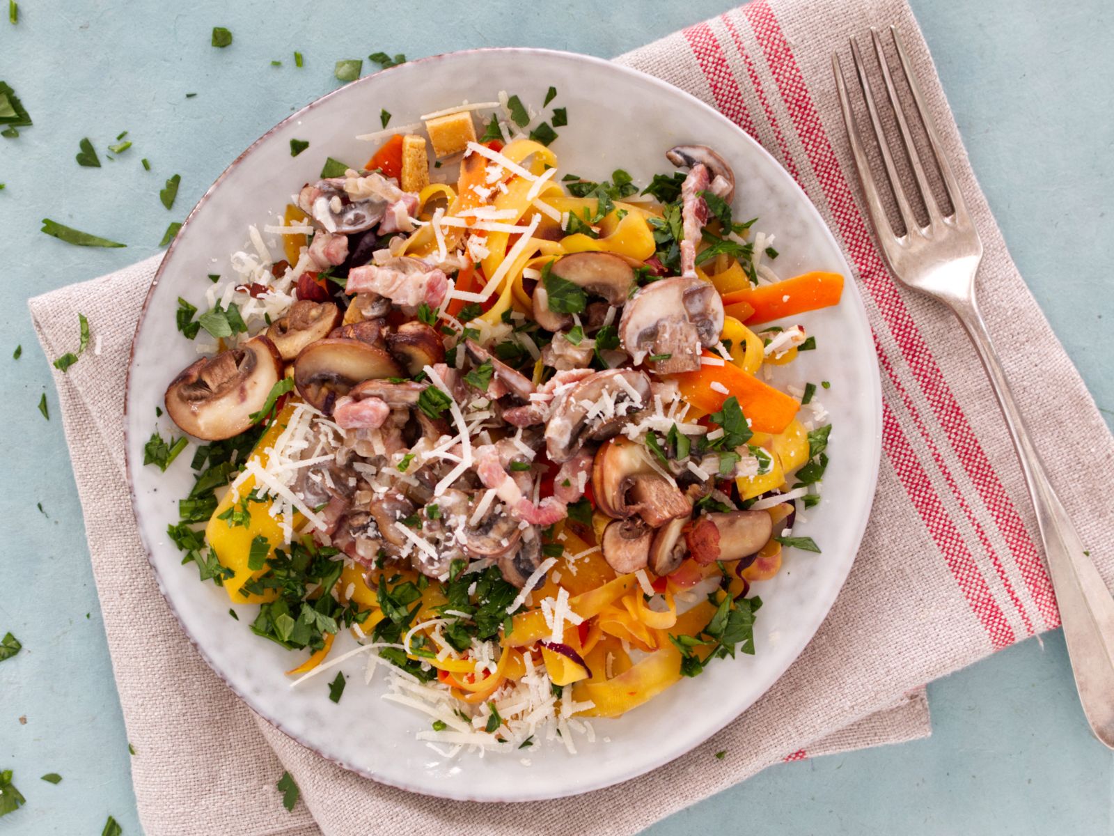 Mohrennudeln Mit Pilzen Rezept Eat Smarter 