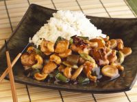 Asiatische Hähnchenpfanne mit Cashewnüssen Rezept