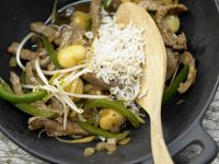 Asiatisches Rindfleisch aus dem Wok Rezept