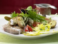 Blattsalate in Pfefferdressing Rezept
