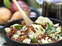 Blumenkohlsalat mit Mangold und Mandeln Rezept
