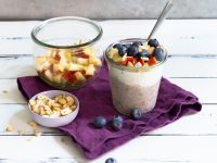 Buchweizen-Proats mit Apfel, Heidelbeeren und Cashewkernen Rezept