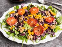 Bunte Rohkost-Salatplatte Rezept