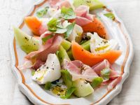 Bunter Melonen-Schinkensalat Rezept