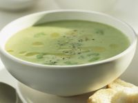 Cremige grüne Bohnensuppe Rezept
