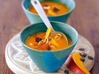 Cremige Kokos-Kürbis-Suppe Rezept