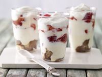 Erdbeer-Espresso-Schichtspeise Rezept