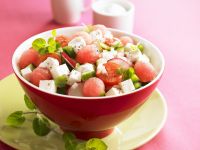 Feta-Wassermelonen-Salat mit Tomaten Rezept