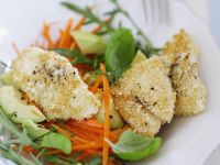 Fisch in Sesamkruste mit Möhren-Avocado-Salat Rezept