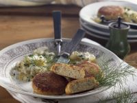 Fischbuletten mit Kartoffelsalat Rezept