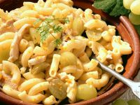 Fruchtiger Nduelsalat mit Hähnchen Fruchtiger Nduelsalat mit Hähnchen