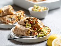 Gebackene Wraps mit Hack-Gemüse-Füllung