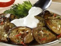 Gebratene Auberginen und Knoblauchjoghurt Rezept