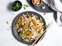 Gebratener Reis mit Chinakohl und Möhren Rezept