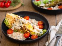 Gebratener Spitzkohl mit weißer Bohnensauce Rezept