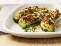 Gefüllte Zucchini mit Reis und Hackfleisch Rezept