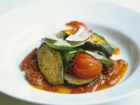 Gemüseeintopf auf provenzalische Art mit Parmesan (Ratatouille) Gemüseeintopf auf provenzalische Art mit Parmesan (Ratatouille)