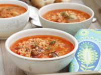 Gersten-Tomaten-Suppe mit Pilzen Rezept