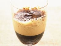 Geschüttelter Eiskaffee (Caffe Shakerato) Geschüttelter Eiskaffee (Caffe Shakerato)