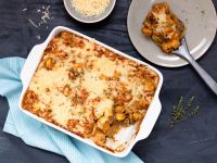 Gratinierter Wildauflauf mit Steckrüben und Maronen Rezept
