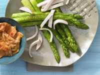 Grüner Spargel mit Hähnchenbrust Rezept