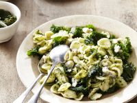 Grünkohl-Orecchiette mit Gorgonzola Rezept