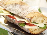 Gruyère AOP-Baguette mit Knoblauch Rezept