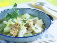 Gurkenragout mit Schweinefilet Gurkenragout mit Schweinefilet