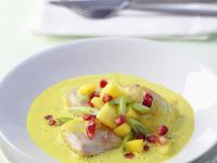 Hähnchen mit Curry und Früchten Hähnchen mit Curry und Früchten