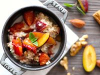 Hirsebrei mit Obst und Walnüssen Rezept