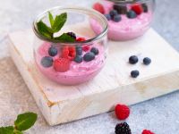 Hüttenkäse-Beeren-Dessert Rezept