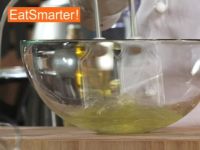 Wie Sie Eiweiß mit Zucker perfekt steifschlagen