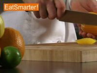 Wie Sie eine Orange gekonnt filetieren und grob hacken