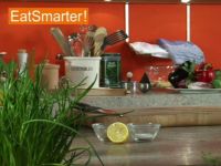 Wie Sie Lachsfilet mühelos in feine Würfel schneiden