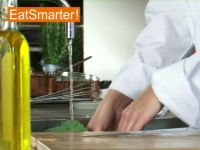 Wie Sie Brokkoli am besten putzen und zerkleinern