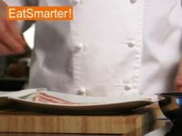 Wie Sie Speckscheiben perfekt knusprig braten