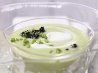 Kalte Avocado-Gurken-Suppe Rezept