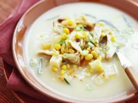 Kartoffel-Mais-Suppe mit Hähnchen Rezept