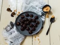 Keto Peanut-Butter-Cups Rezept