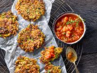 Knusprige Gemüsepuffer Rezept