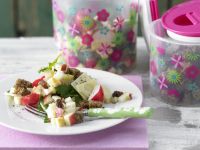 Knuspriger Brot-Käse-Salat Rezept