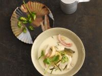 Kokossuppe mit Hühnchen auf thailändische Art Rezept