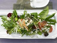 Mischsalat mit Dressing Rezept