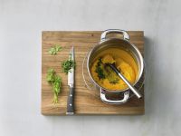 Möhren-Koriander-Püree zubereiten