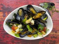 Muscheln im Gemüsesud Rezept