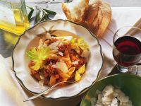 Nudeln mit Hackfleischsauce Rezept