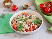 One-Pot-Reis mit Tomaten, weißen Bohnen und Parmesan Rezept