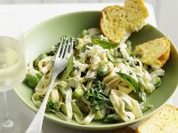 Pasta mit grüner Gemüsesoße Rezept