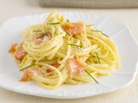 Pasta mit Lachs-Soße Rezept