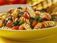 Pasta mit Spinat und Tomaten Rezept